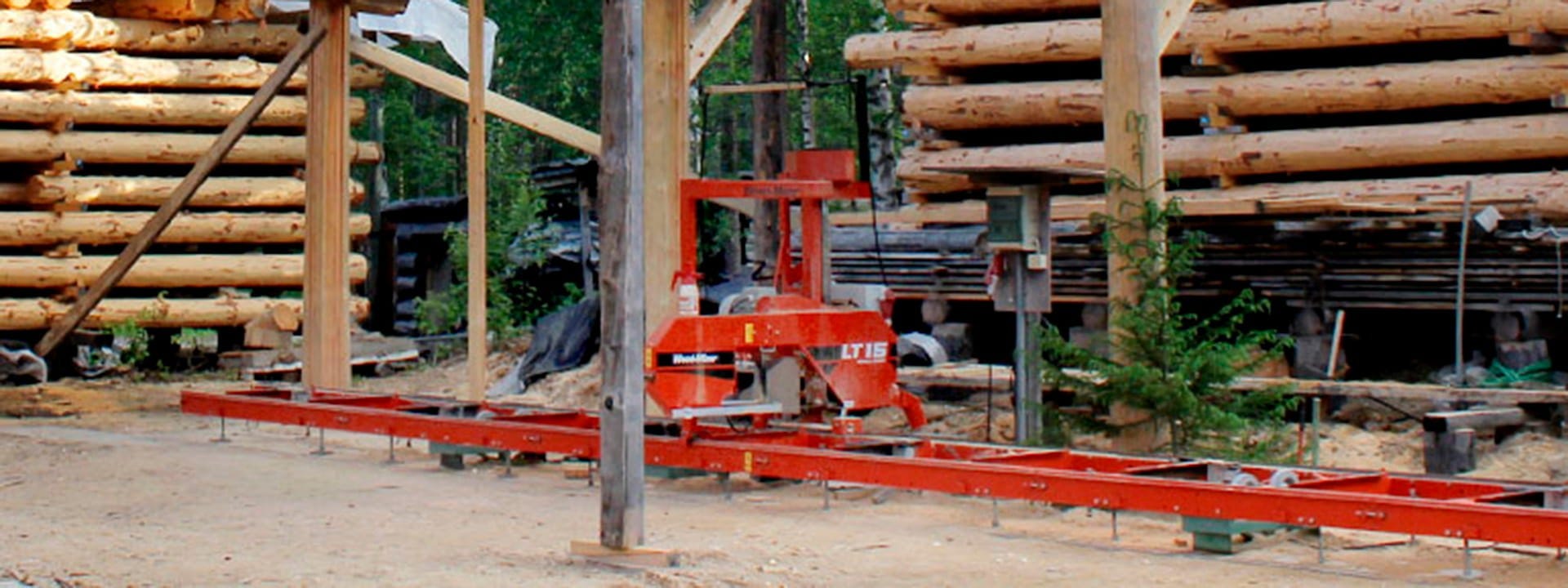 Log homes with LT15 sawmill in Finland